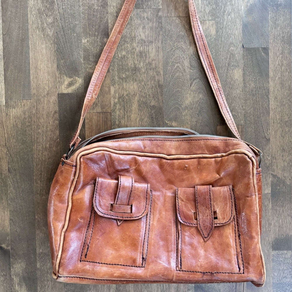 Brown faux leather purse